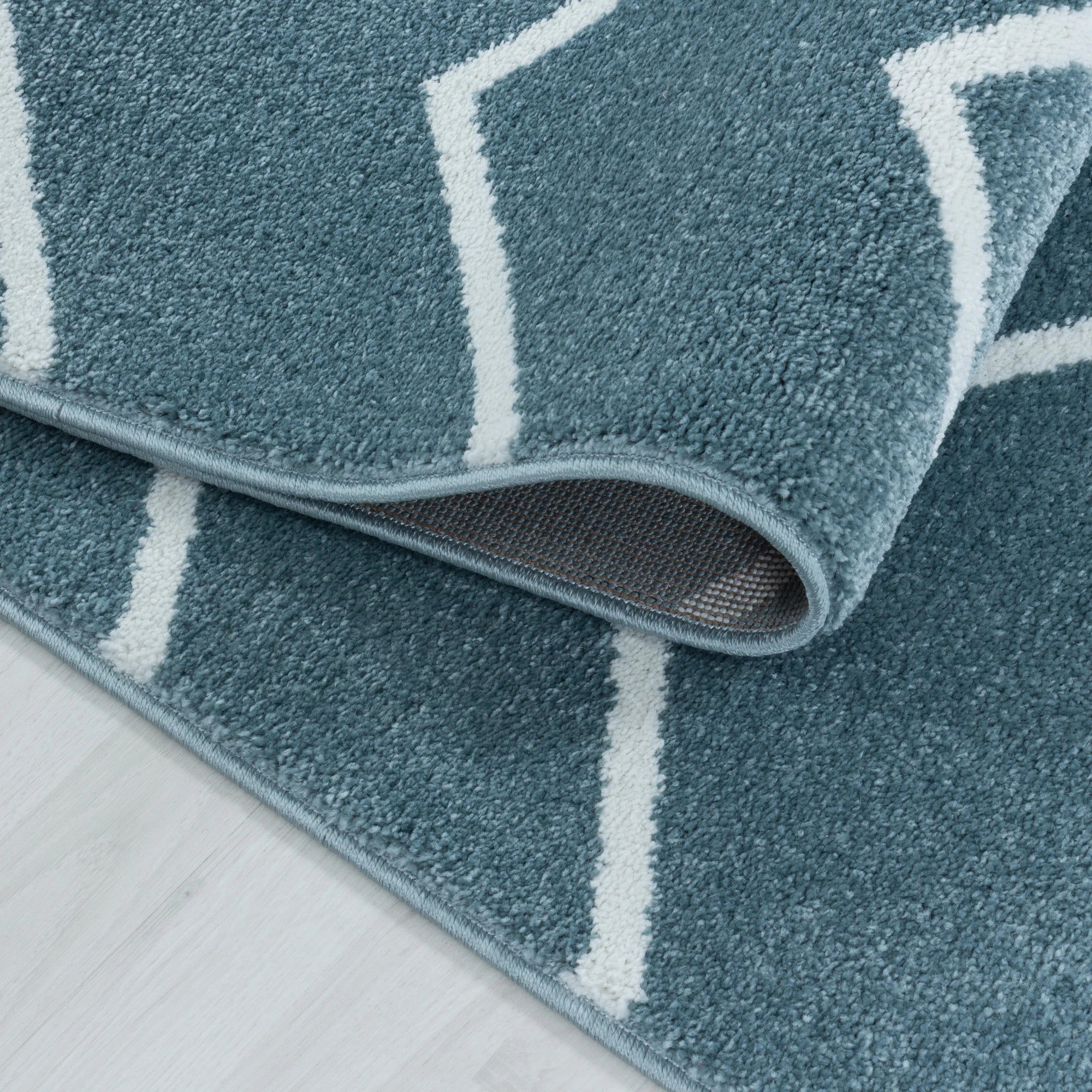 Zigzag Pattern Rug Blue