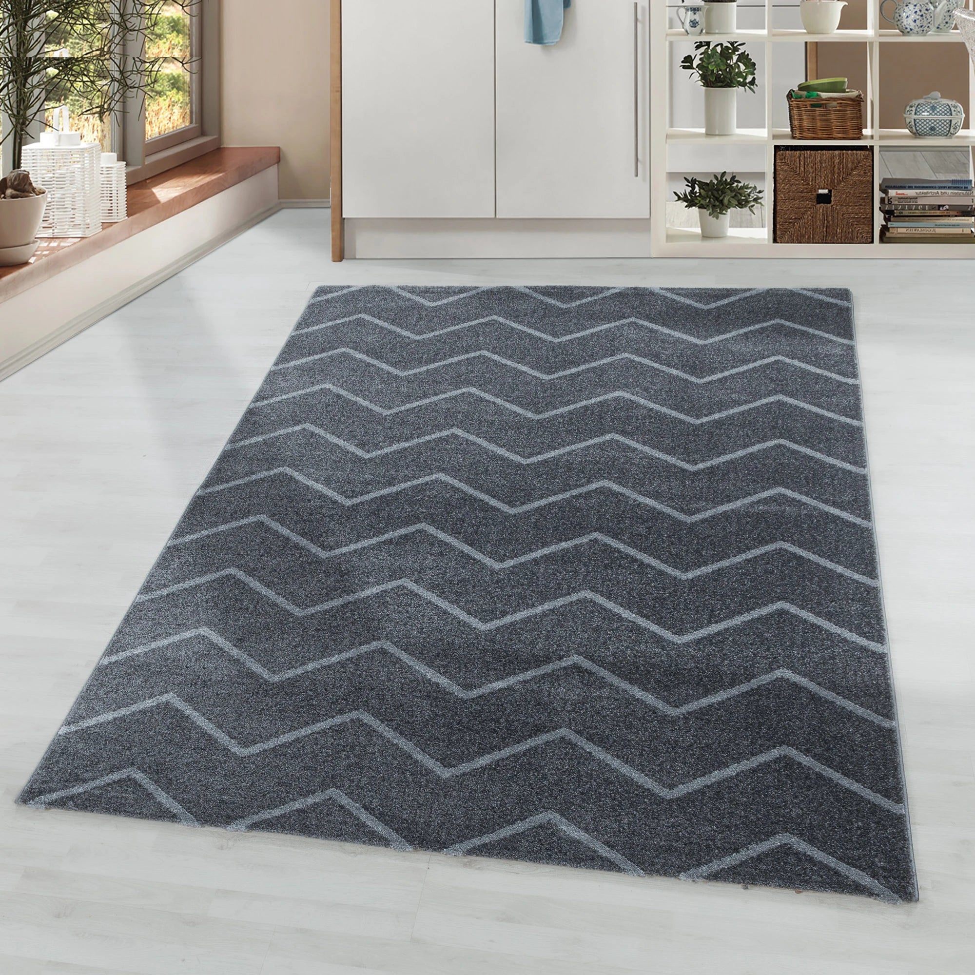 Zigzag Pattern Neutral Floor Rug