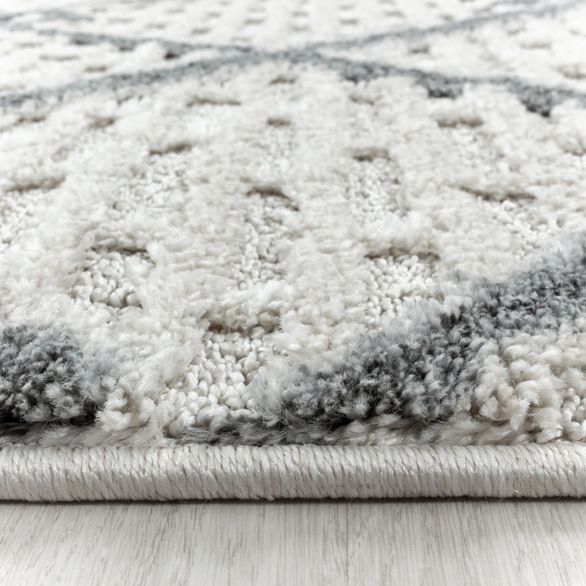 Bohemian Elegant Area Rug Cream