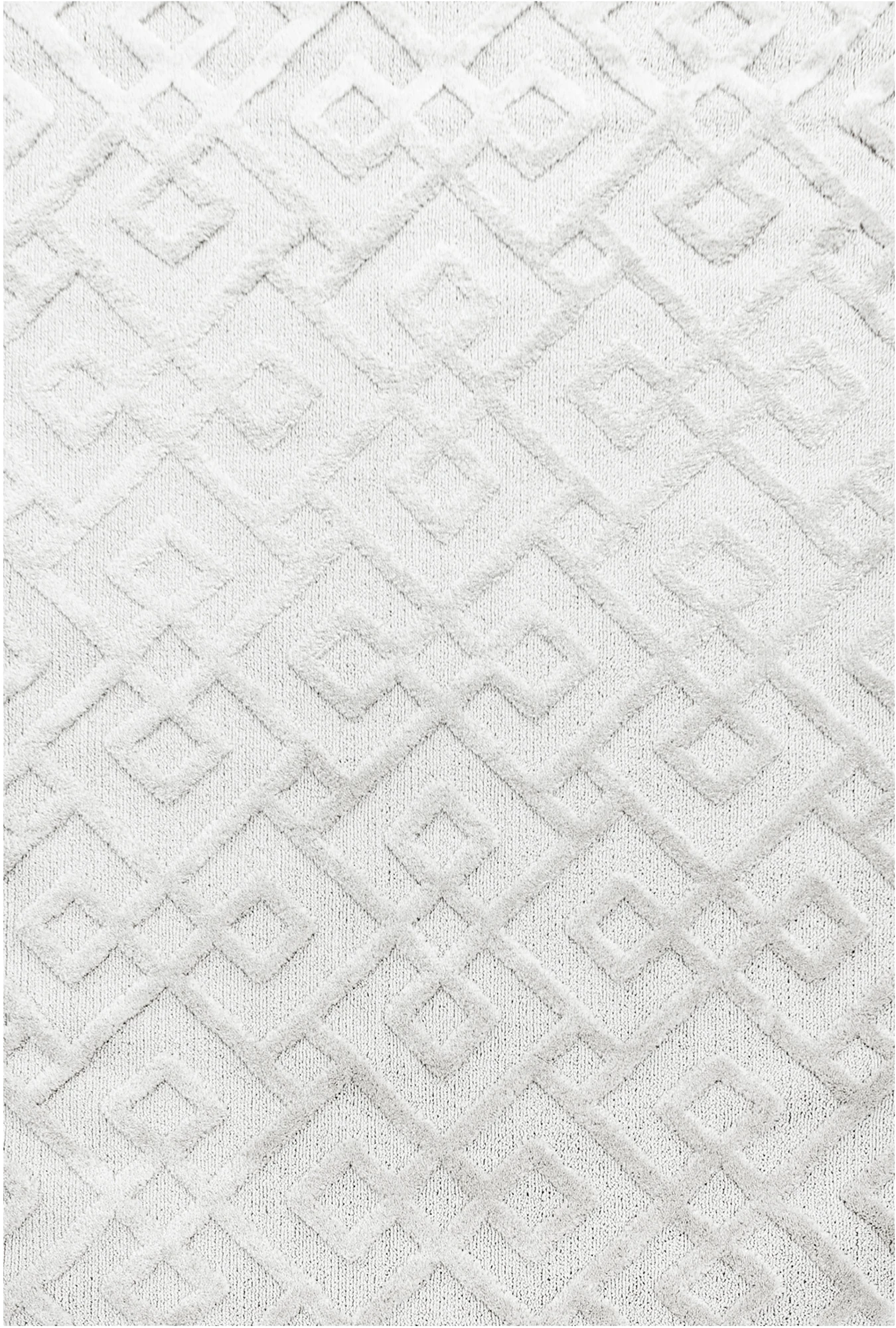 Geometric Diamond Rug Cream