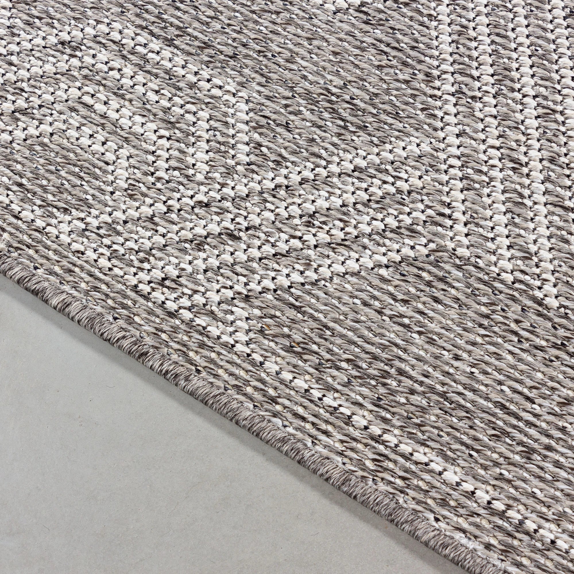 Geometric Polygon Rug Gray