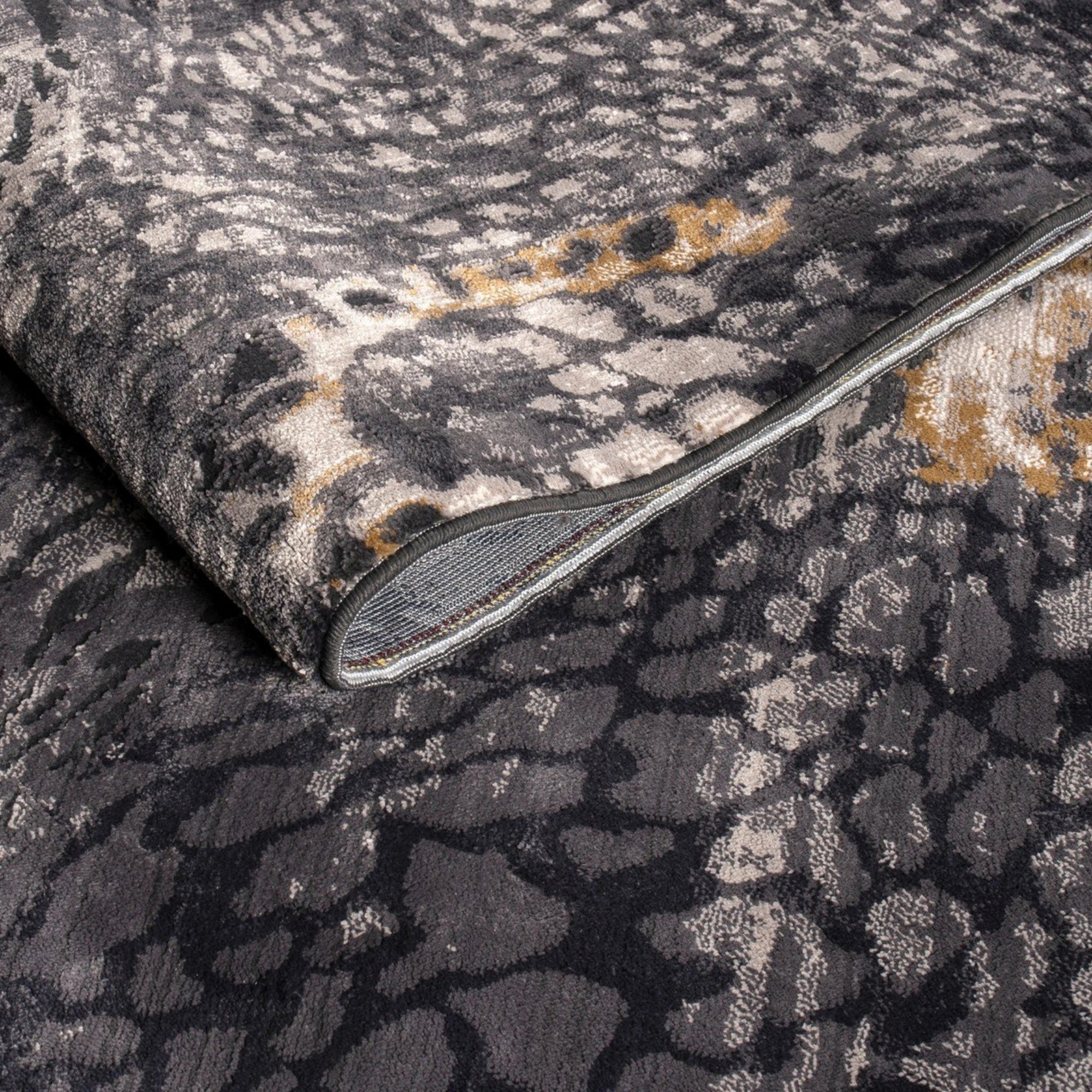 Savanna Cheetah Print Animal Rug