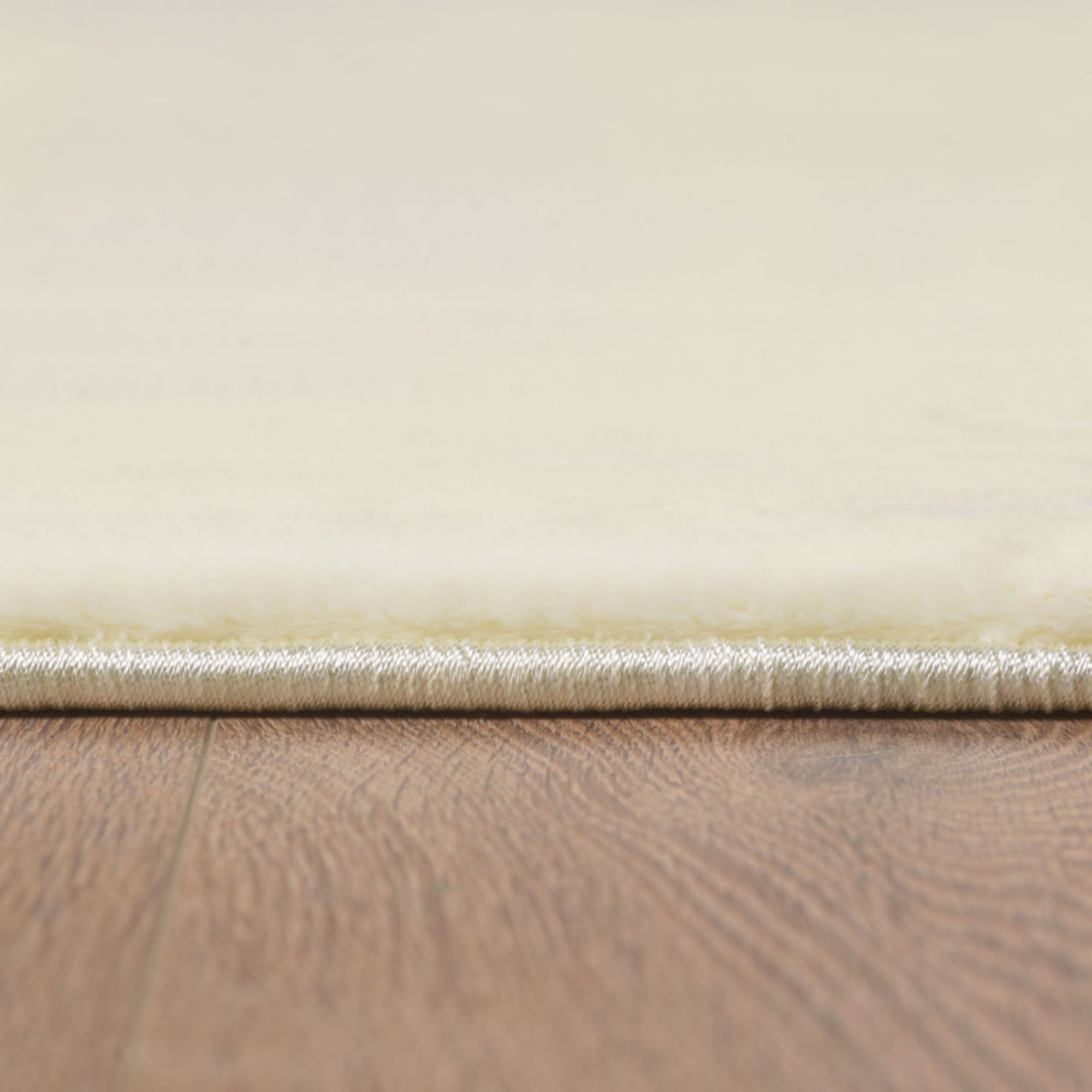 Minimalistische Farbe, hochwertiges modernes Dekor