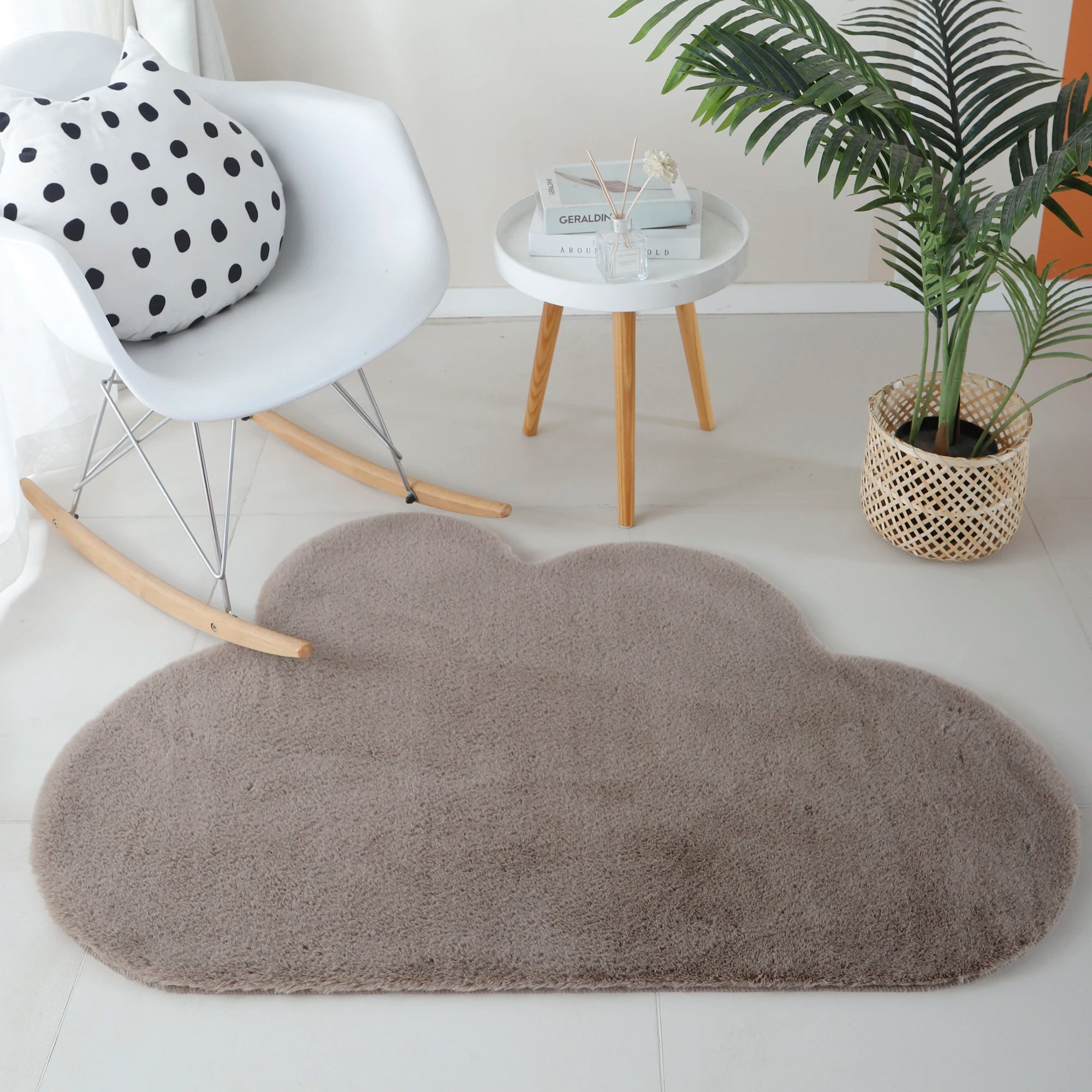 Teppich in Wolkenform, Beige
