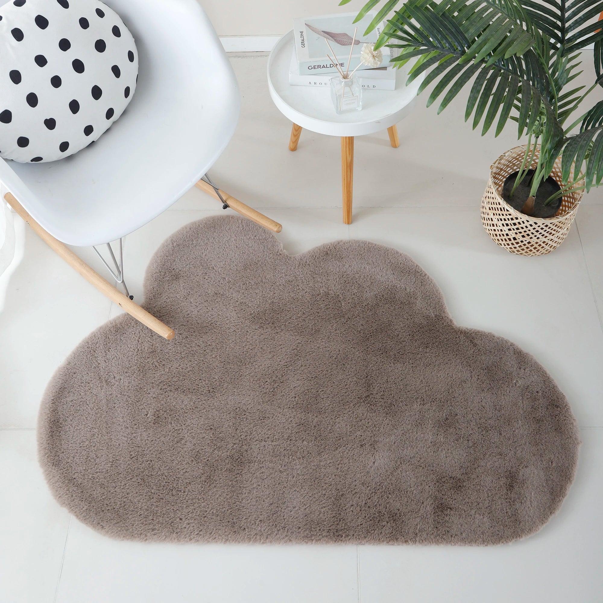 Teppich in Wolkenform, Beige