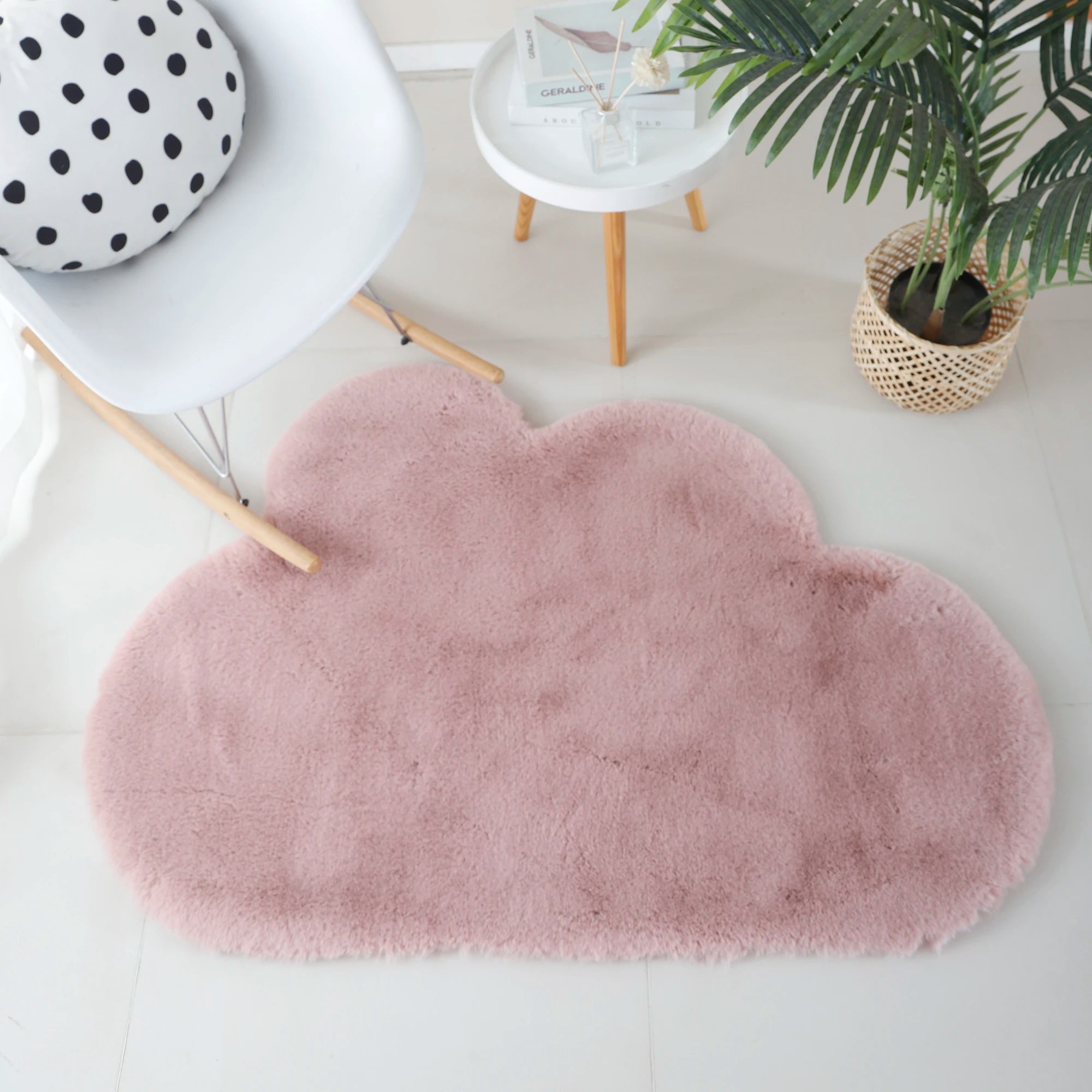 Teppich in Wolkenform, Rosa