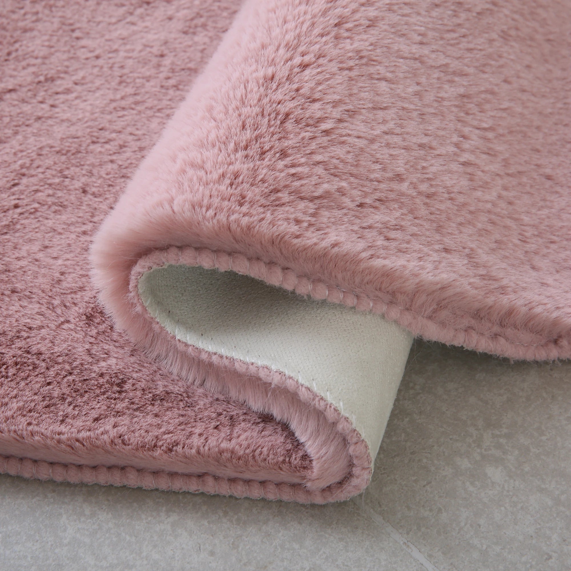 Teppich in Herzform, Rosa
