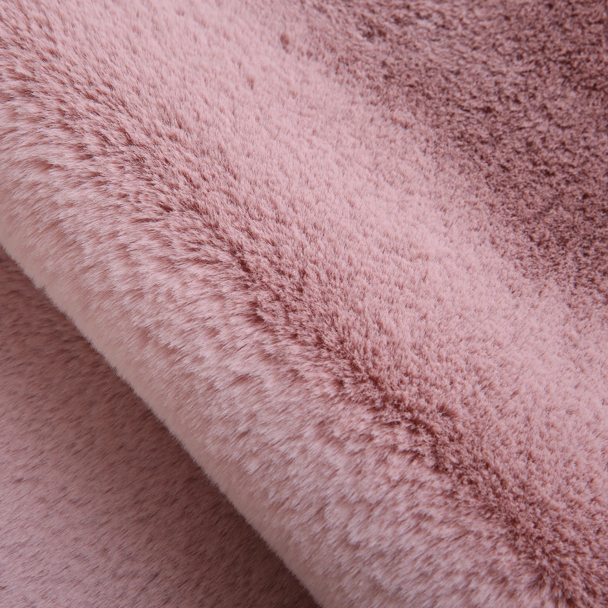 Teppich in Herzform, Rosa