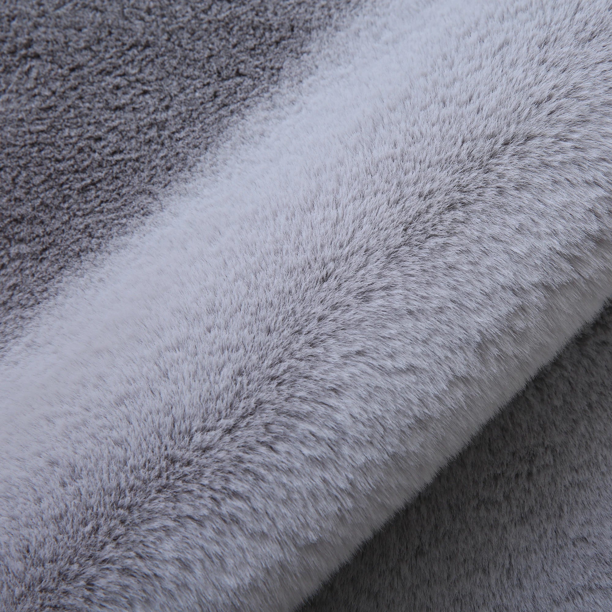 Heart Form Rug Silver