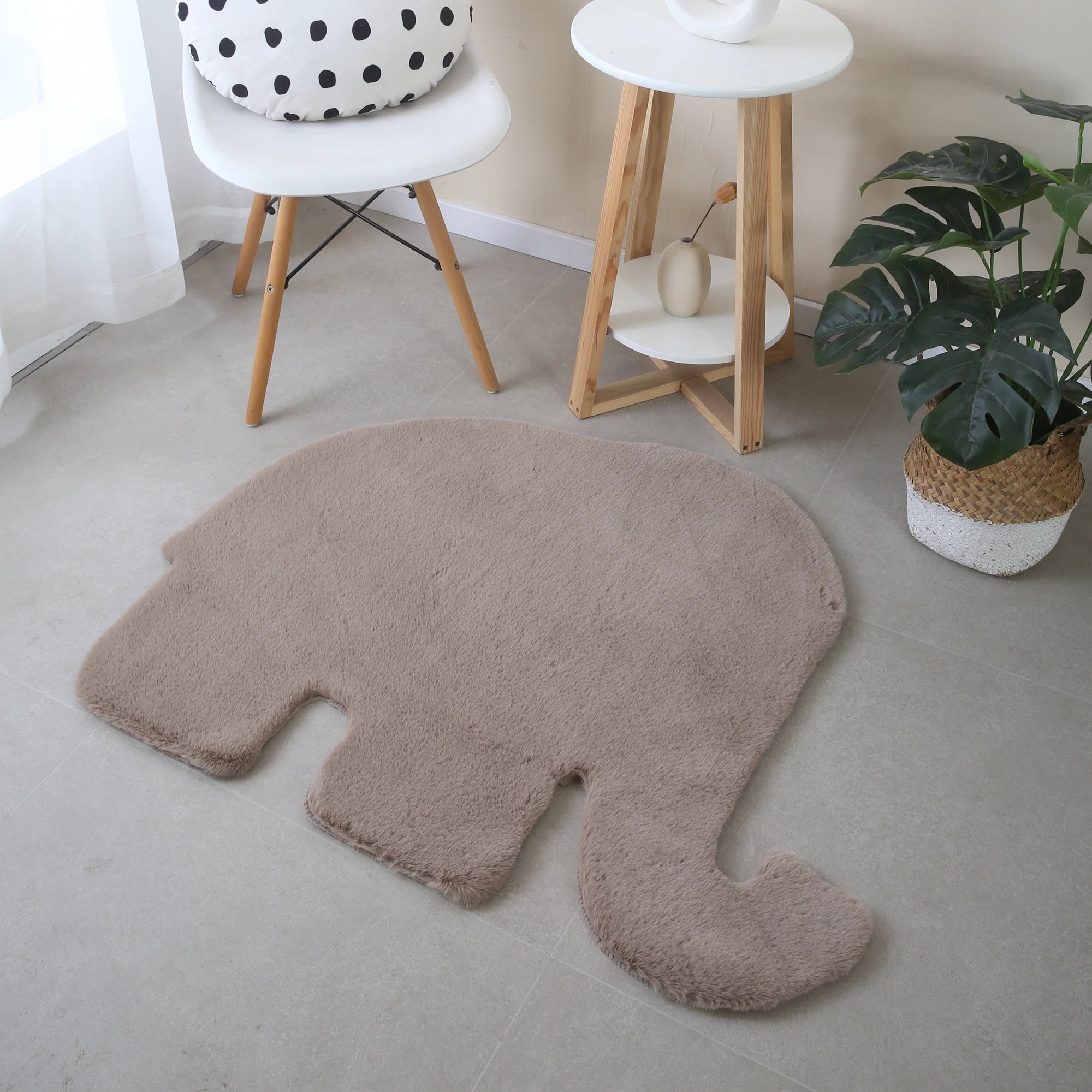 Teppich in Elefantenform, Beige
