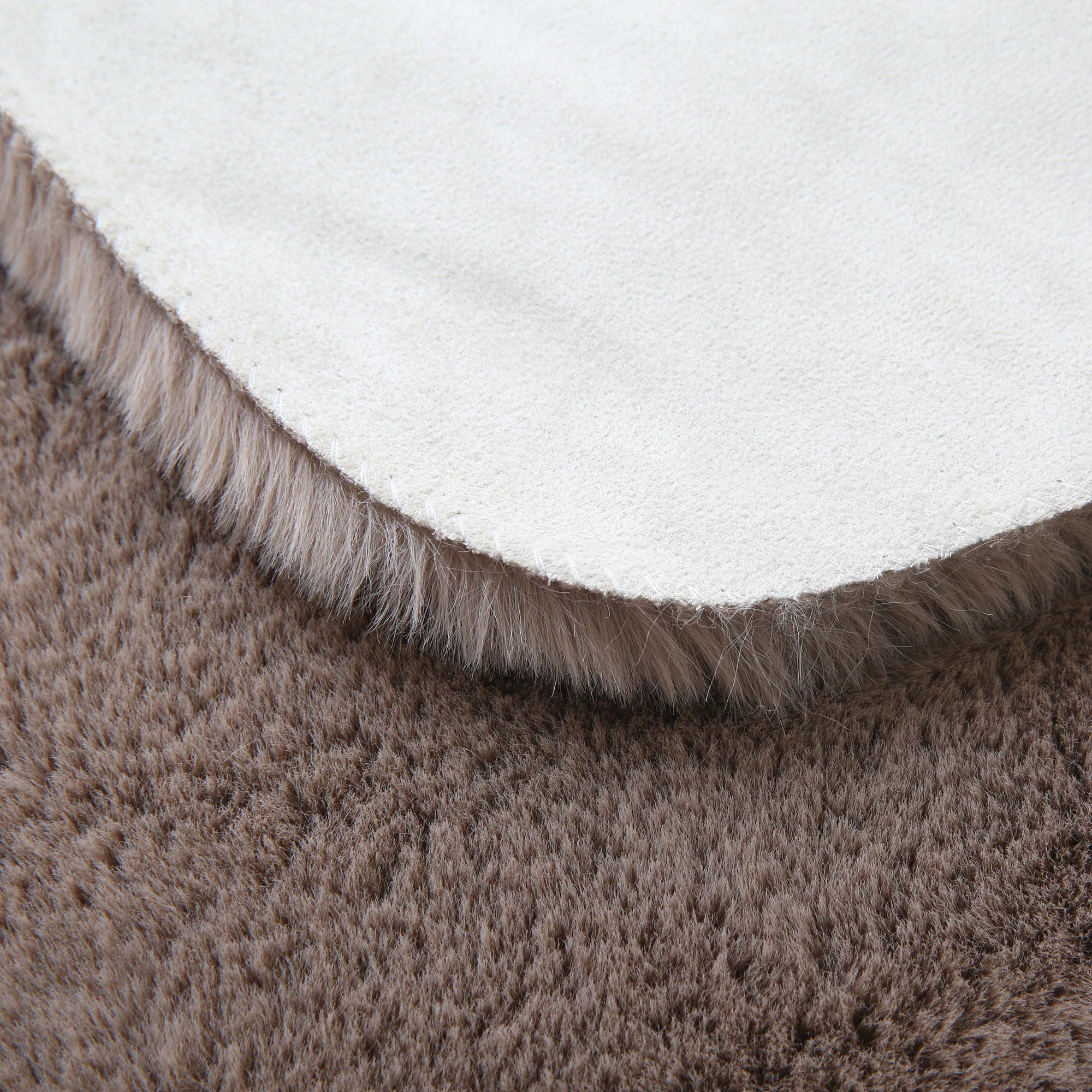 Dino Form Teppich Beige