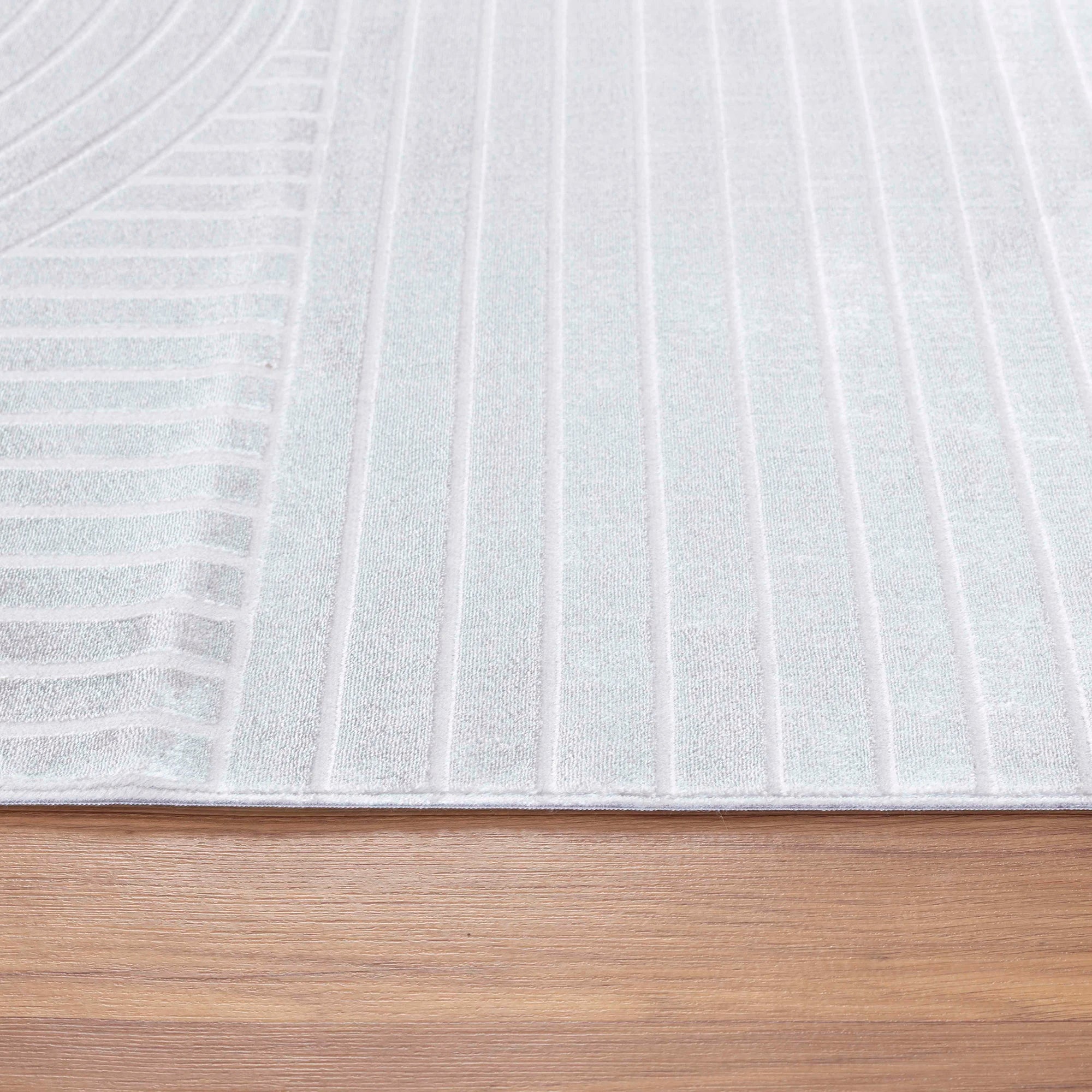 Schlichte Farbe, elegantes, stilvolles Dekor