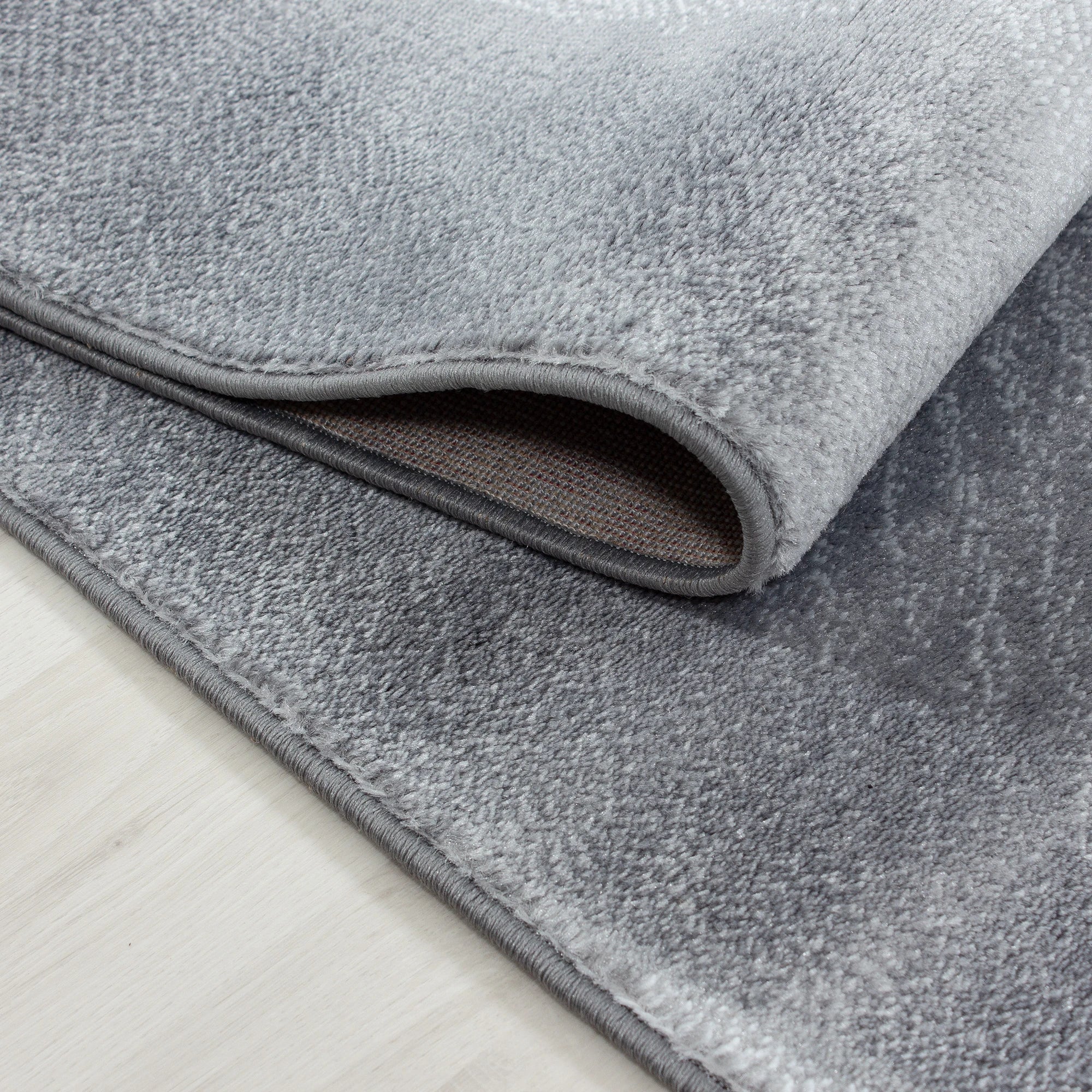 Ombre Chic Area Rug Black