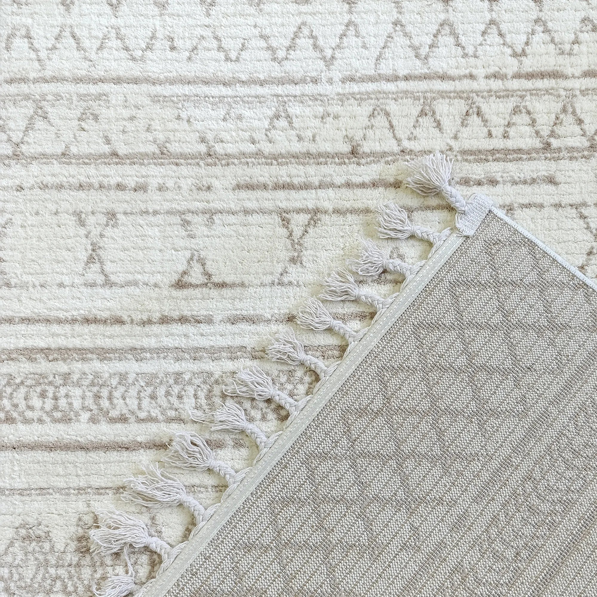 Arctic Light Rug Beige - Bella Rugs