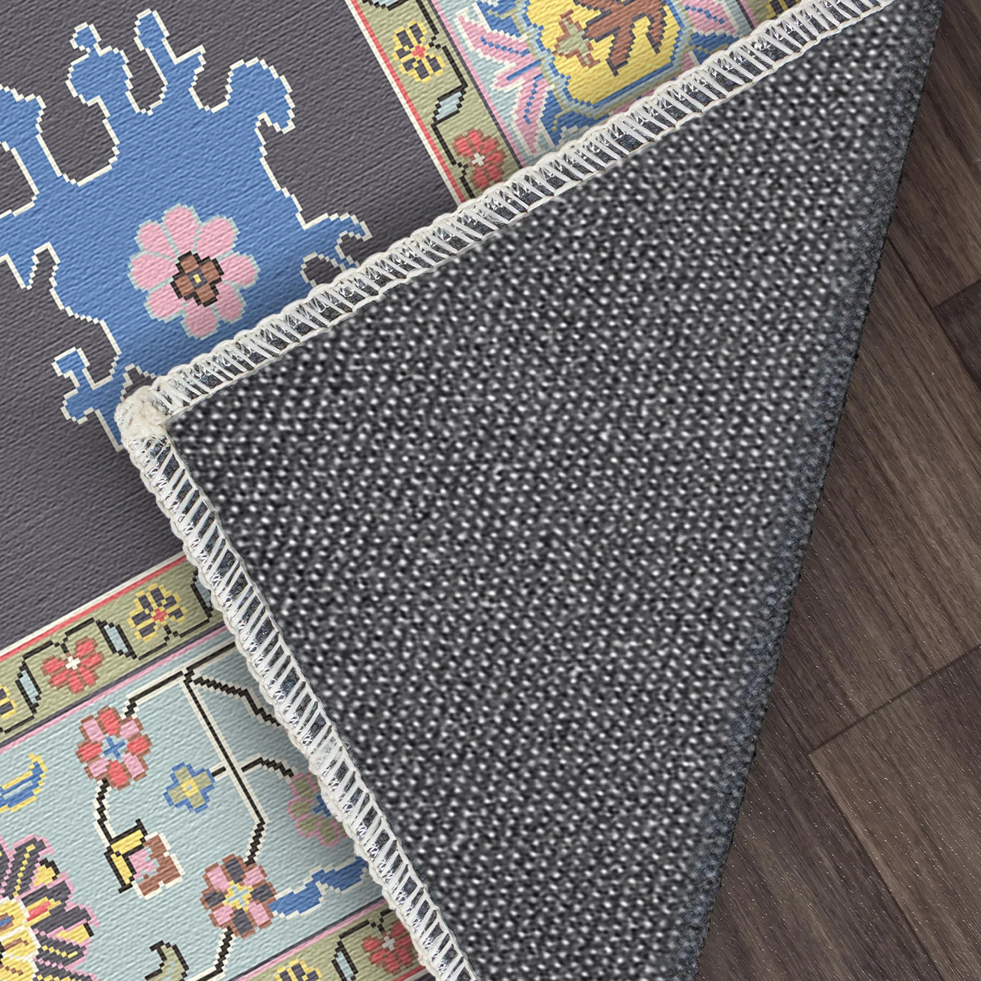 Lyra Midnight Abstrakter Blumenteppich