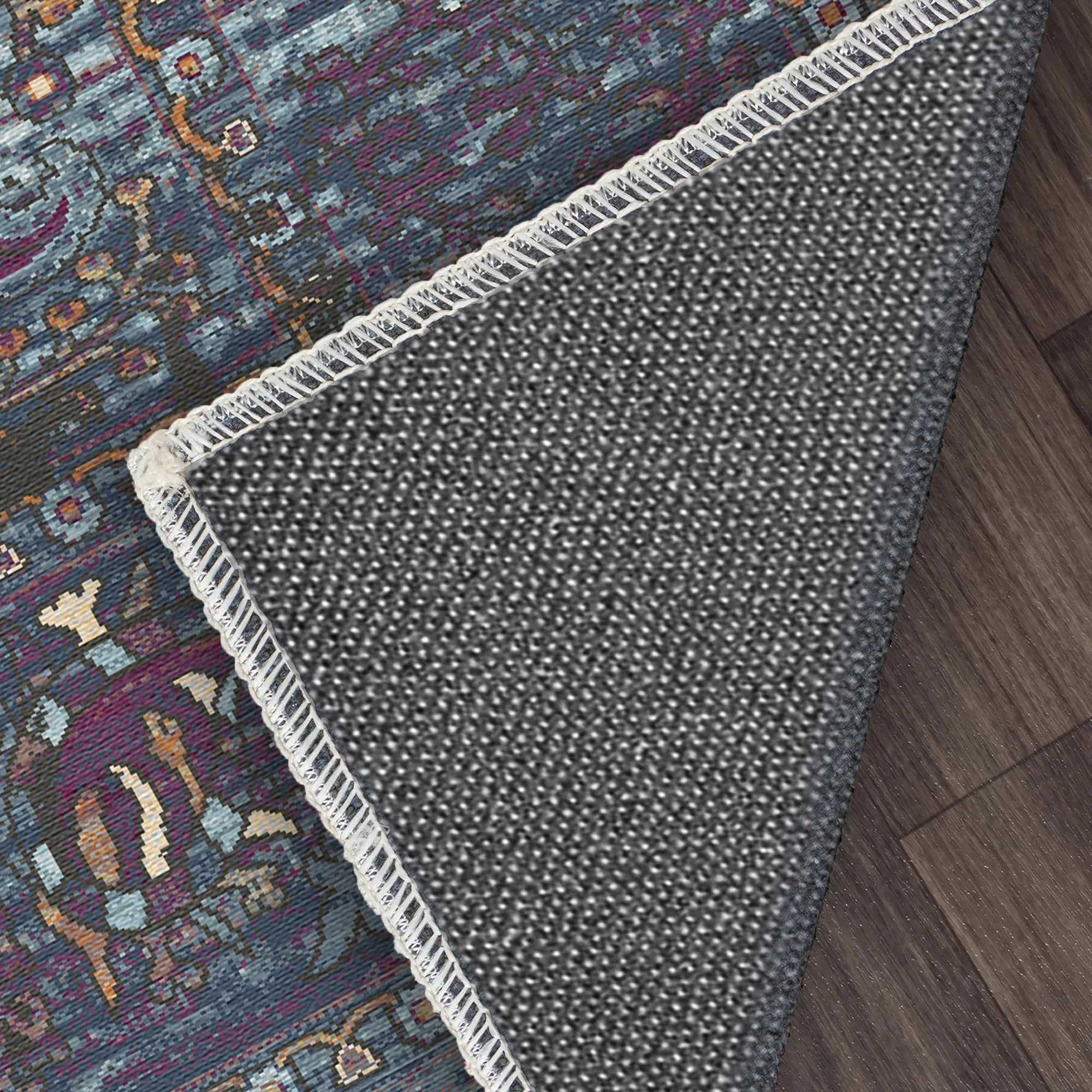 Indigo Paisley Erased Botanischer Teppich