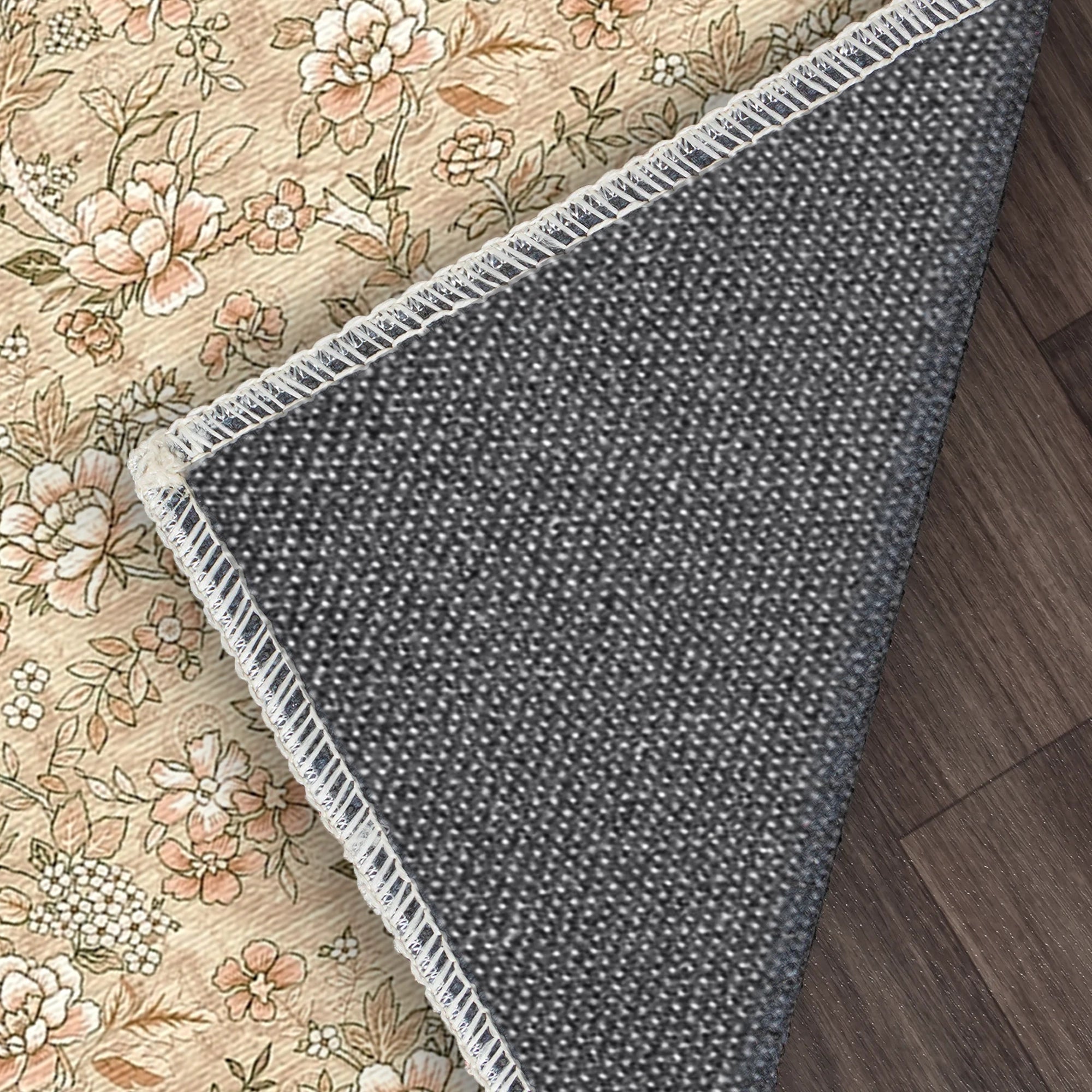 Vintage Beige Petite Floral Teppich