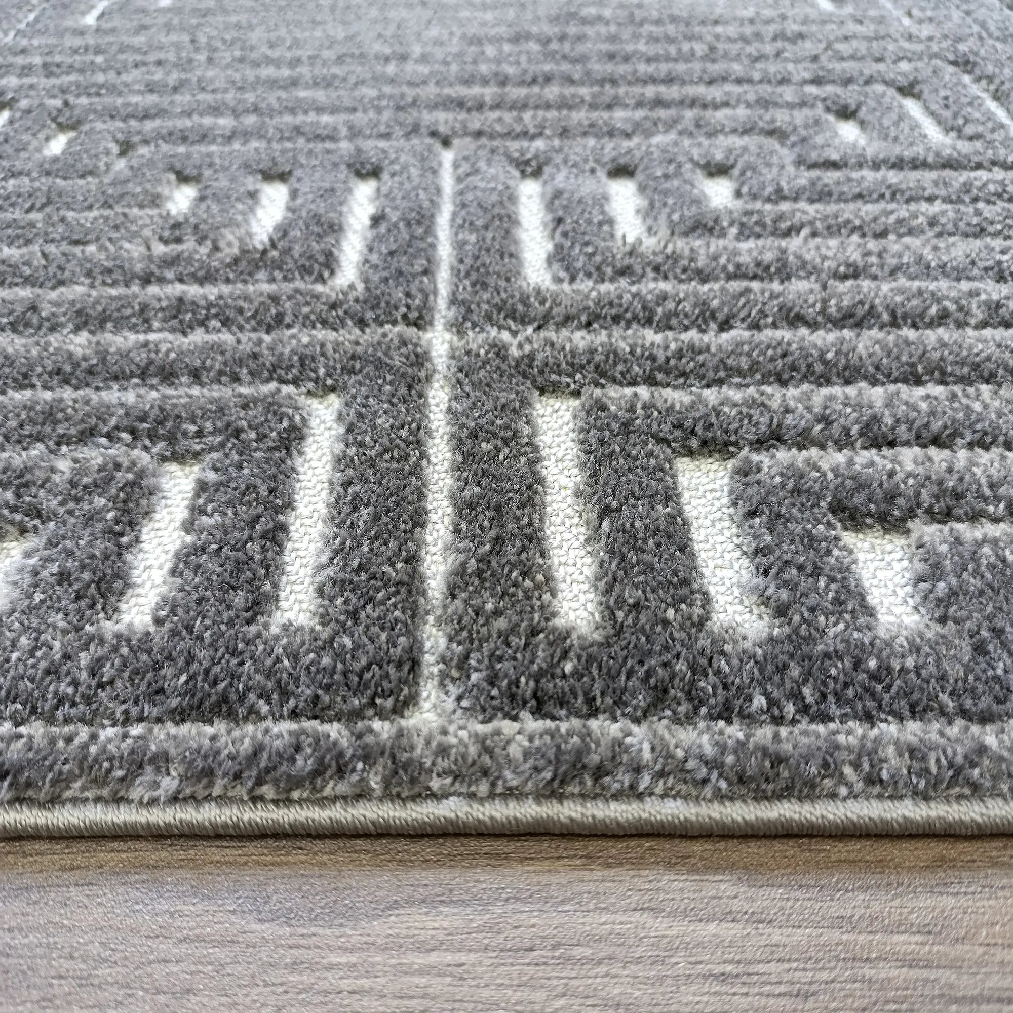 Geometric Anthracite Elegance Rug - Bella Rugs
