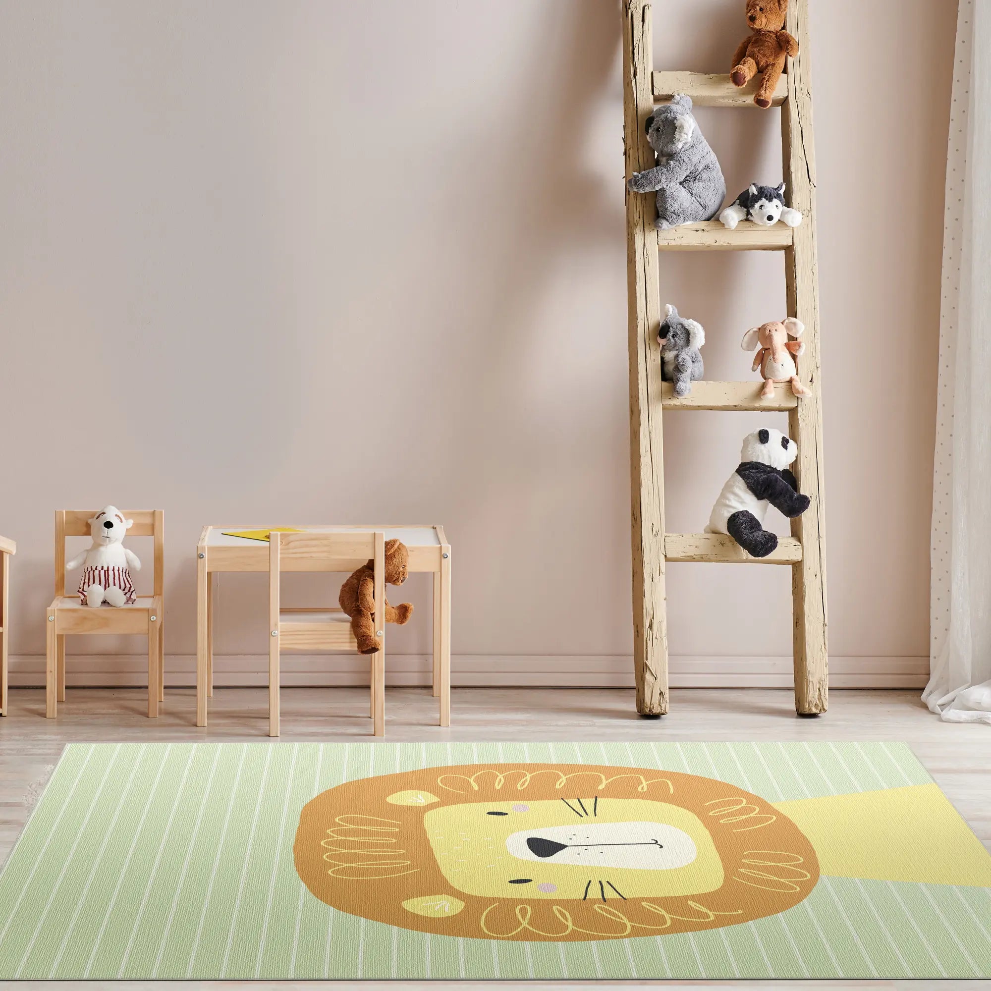Friedlicher Berggipfel Kinderteppich