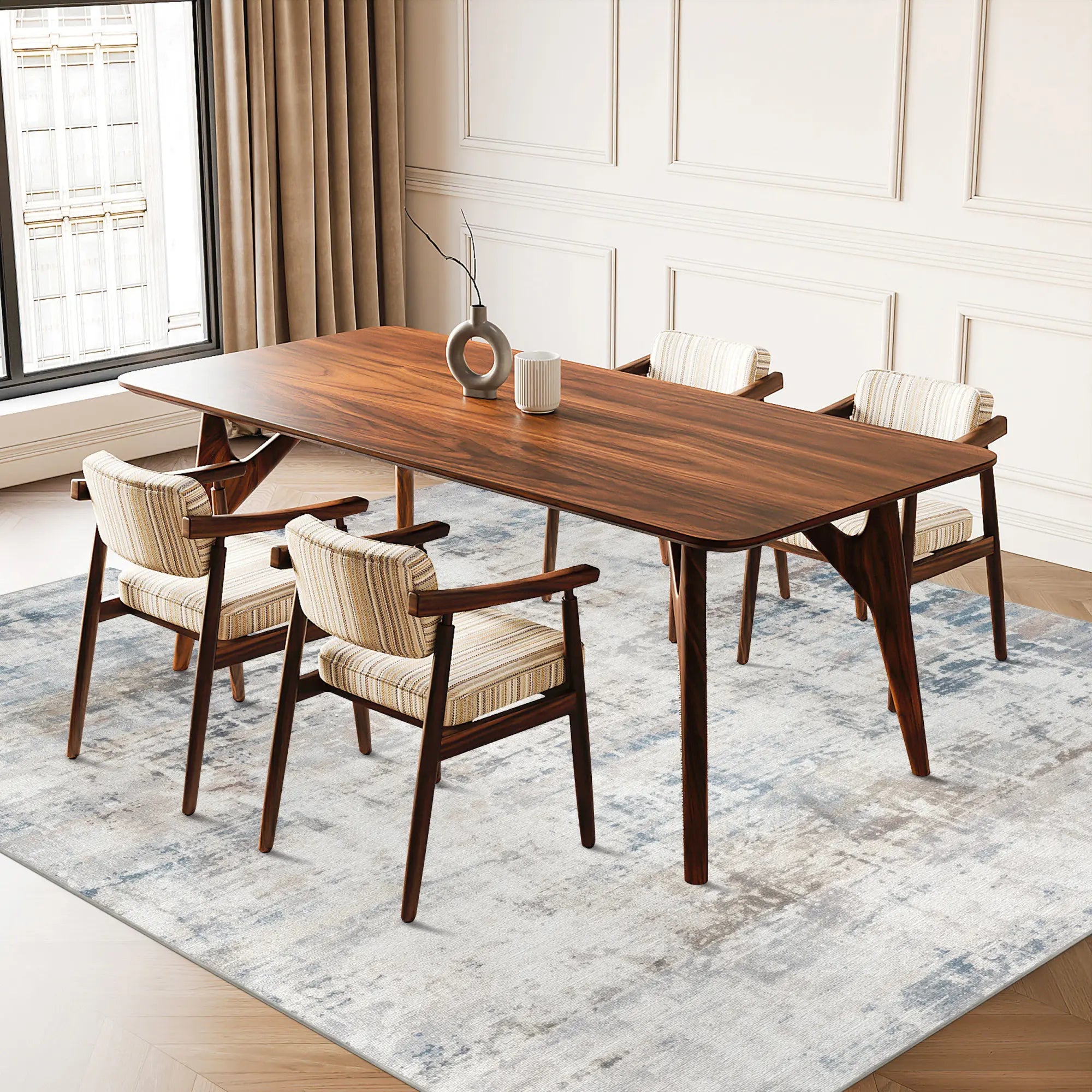 Serene Nimbus Abstrakter Teppich im Used-Look