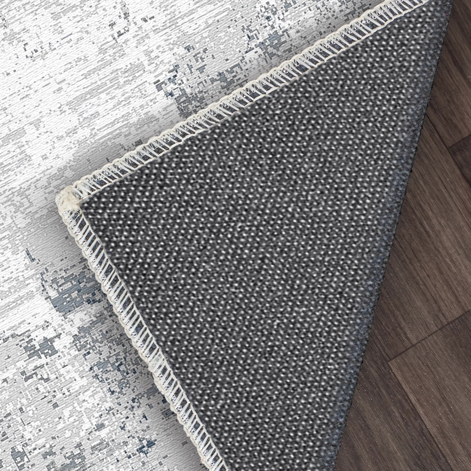 Himmlischer Nebel Abstrakter Teppich im Used-Look