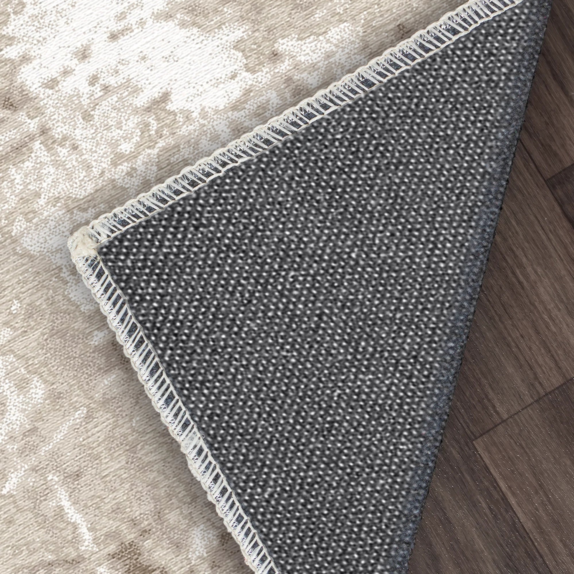 Antiker Abstrakter Teppich in Wolkenbeige