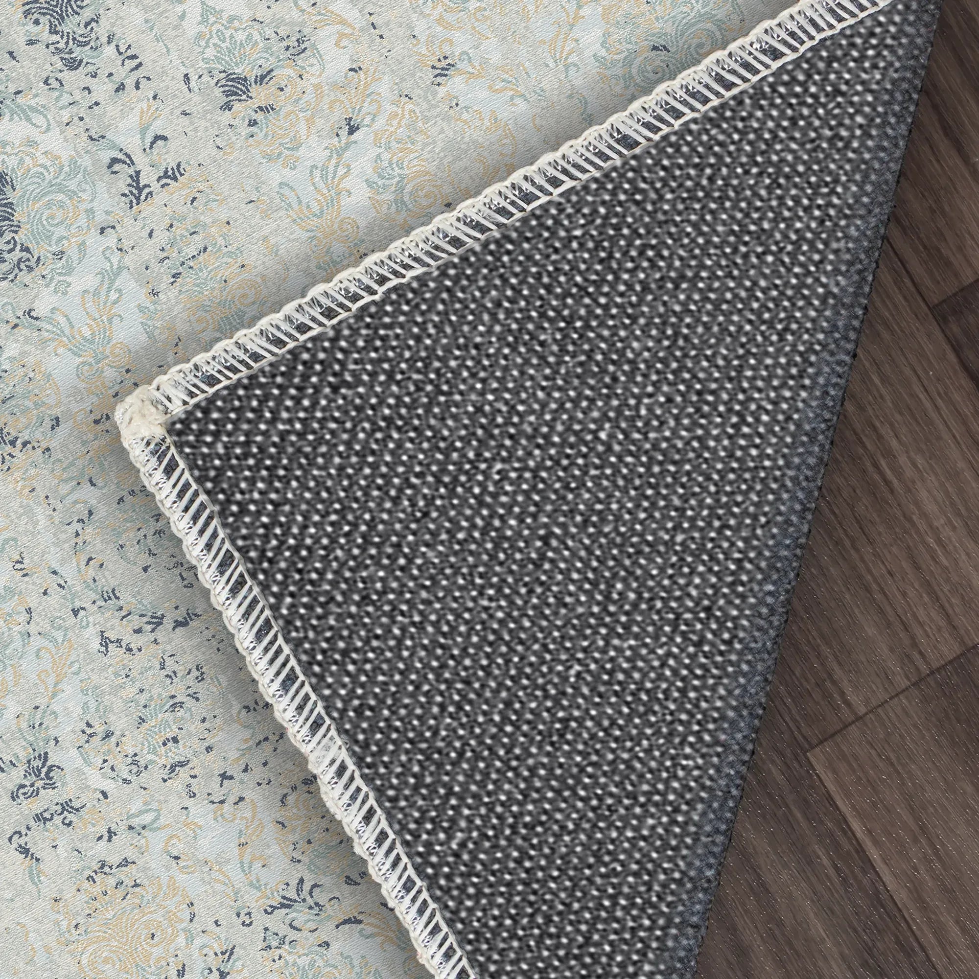 Waschbarer Blauer Teppich Tidal Damask