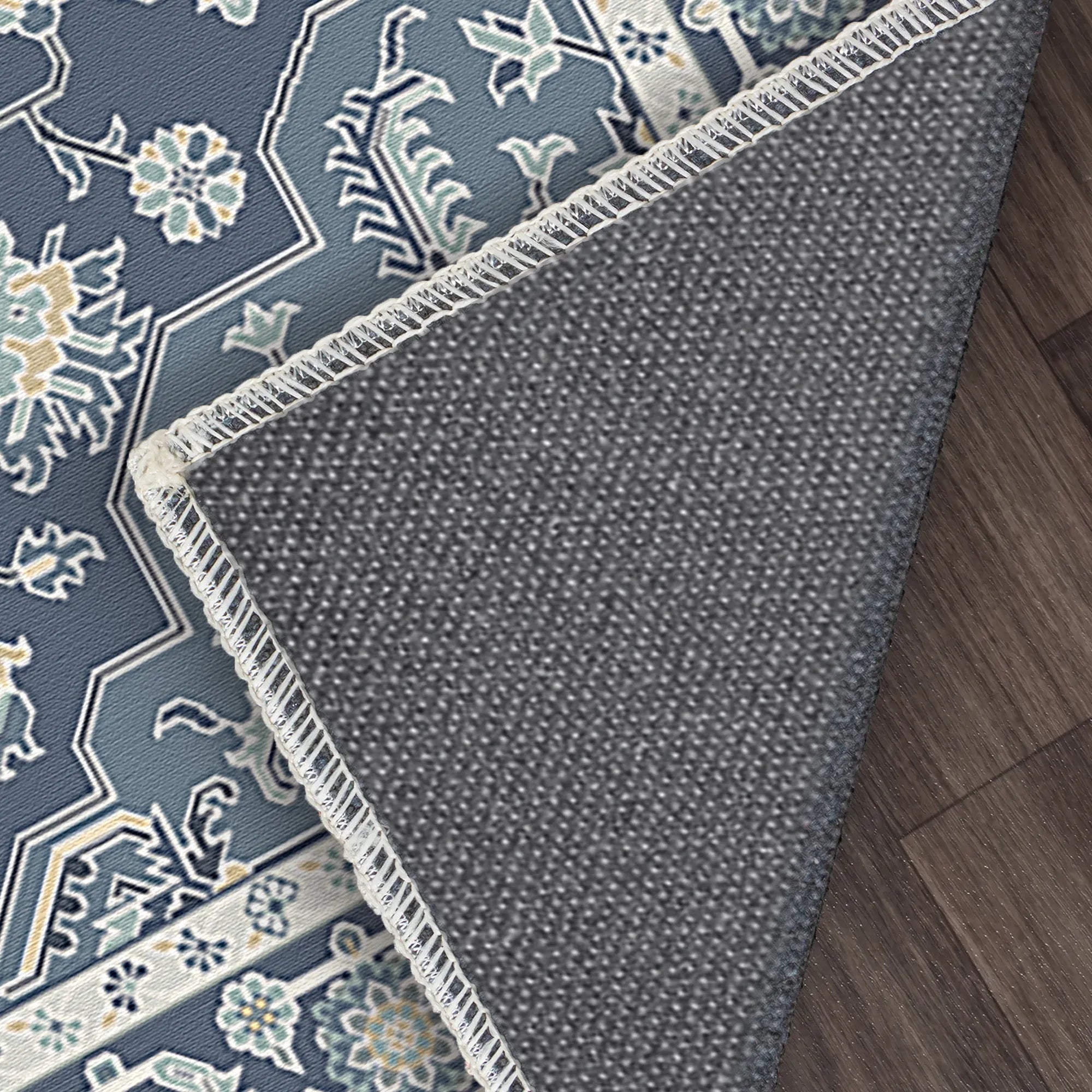 Teppich Eden in Marineblau mit Perlenmuster