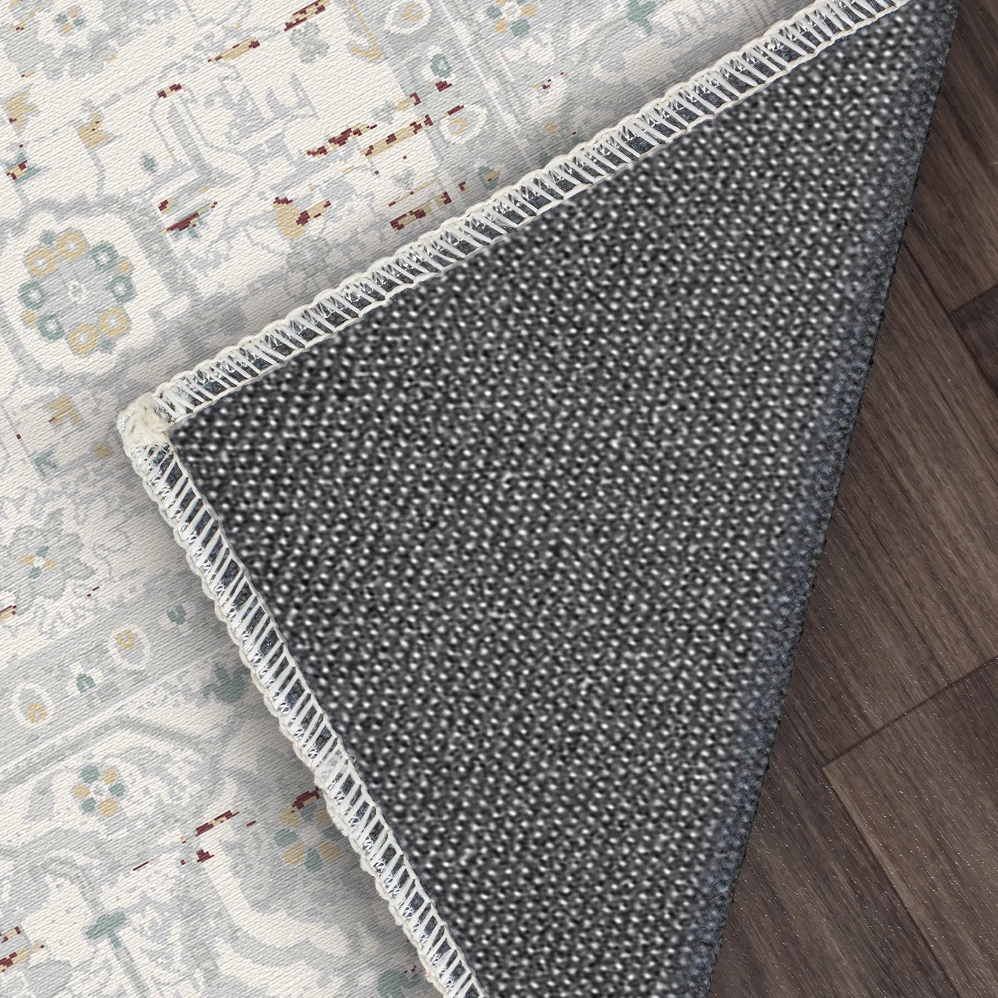 Legacy Alabaster Teppich mit Used Blumenmuster