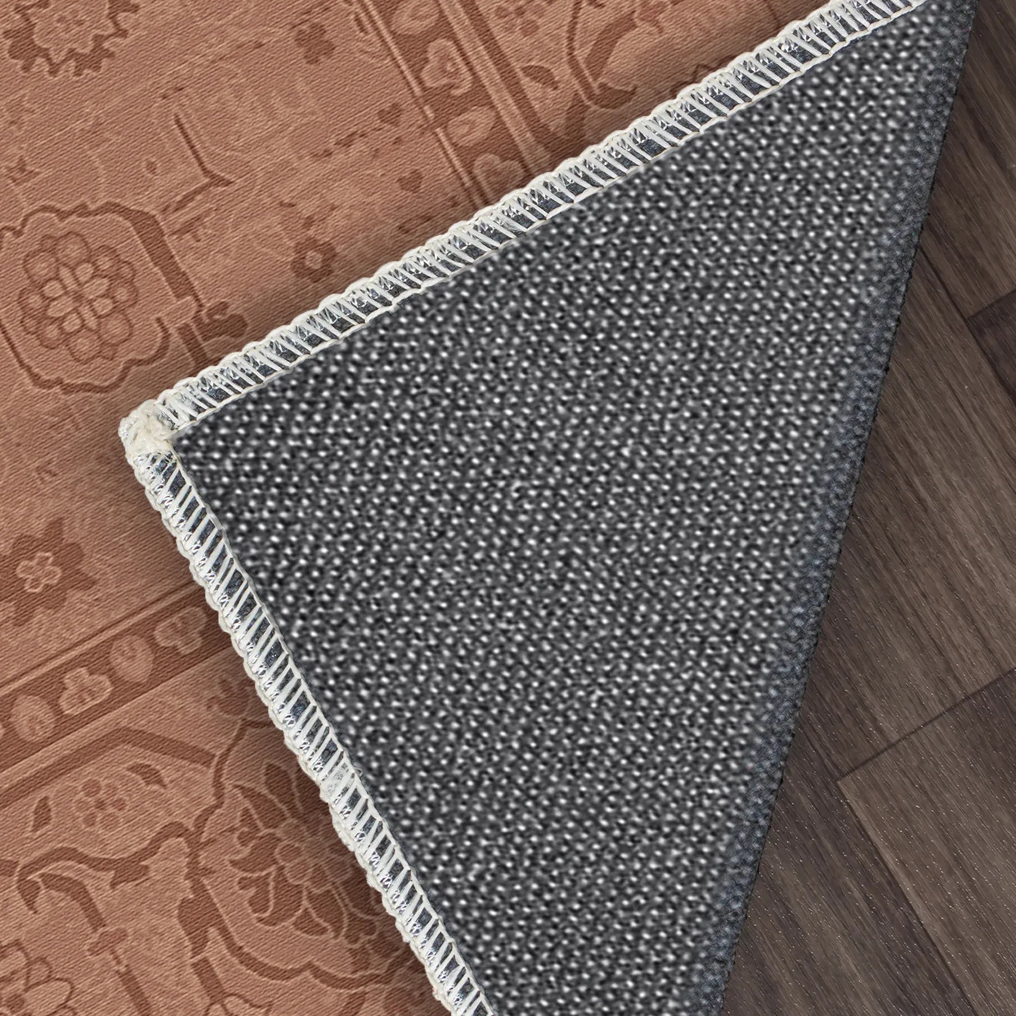 Legacy Eroded Floral Rust Teppich