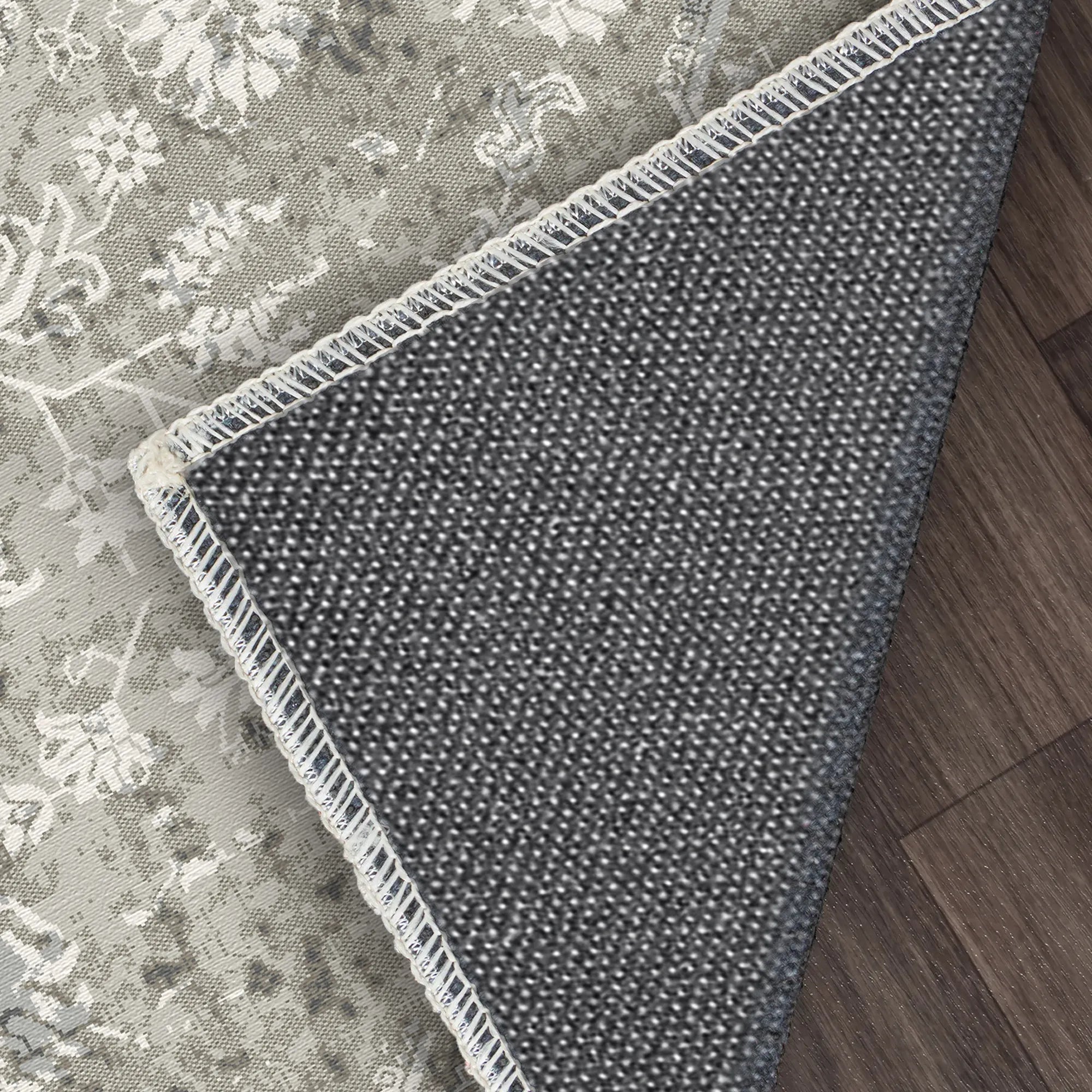 Zenith Antique Medaillon Grau